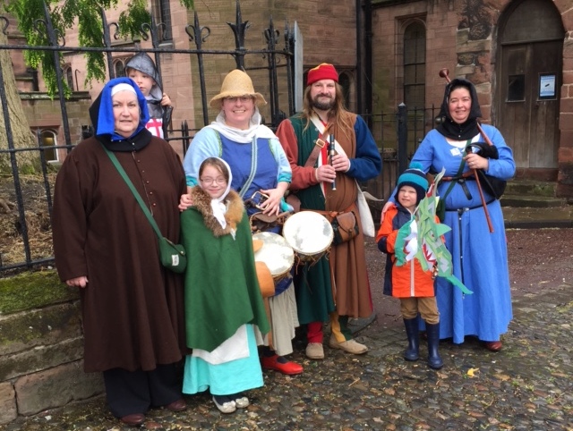 Chester Midsummer Watch Parade 2015 - Medieval Minstrels